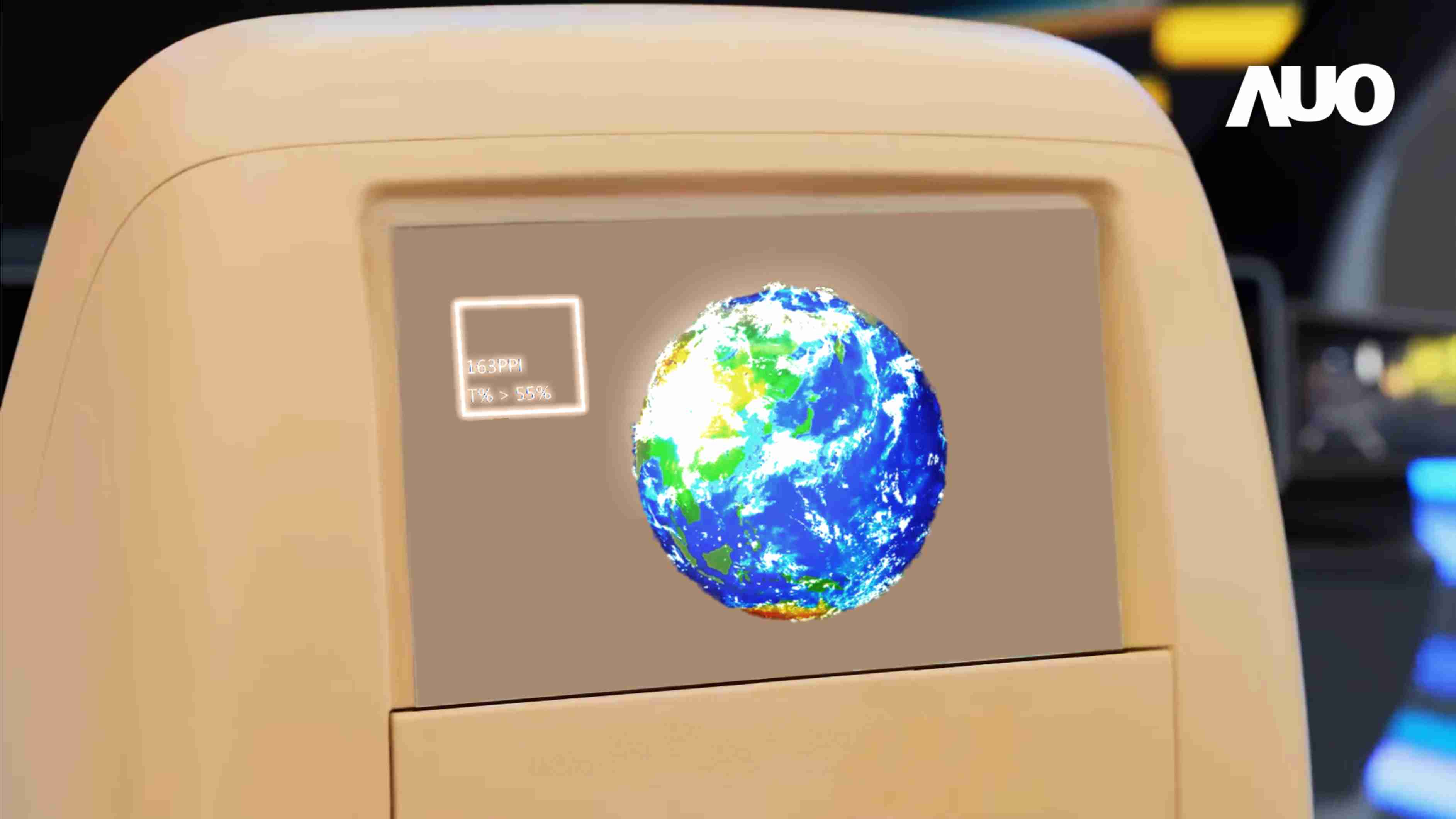 尊时凯龙突破设计与制程挑战，，推出全球最高分辨率163ppi的13.5吋透明Micro LED面板，，并积极布局智能车市场，，，，以期拓展透明显示应用的可能性