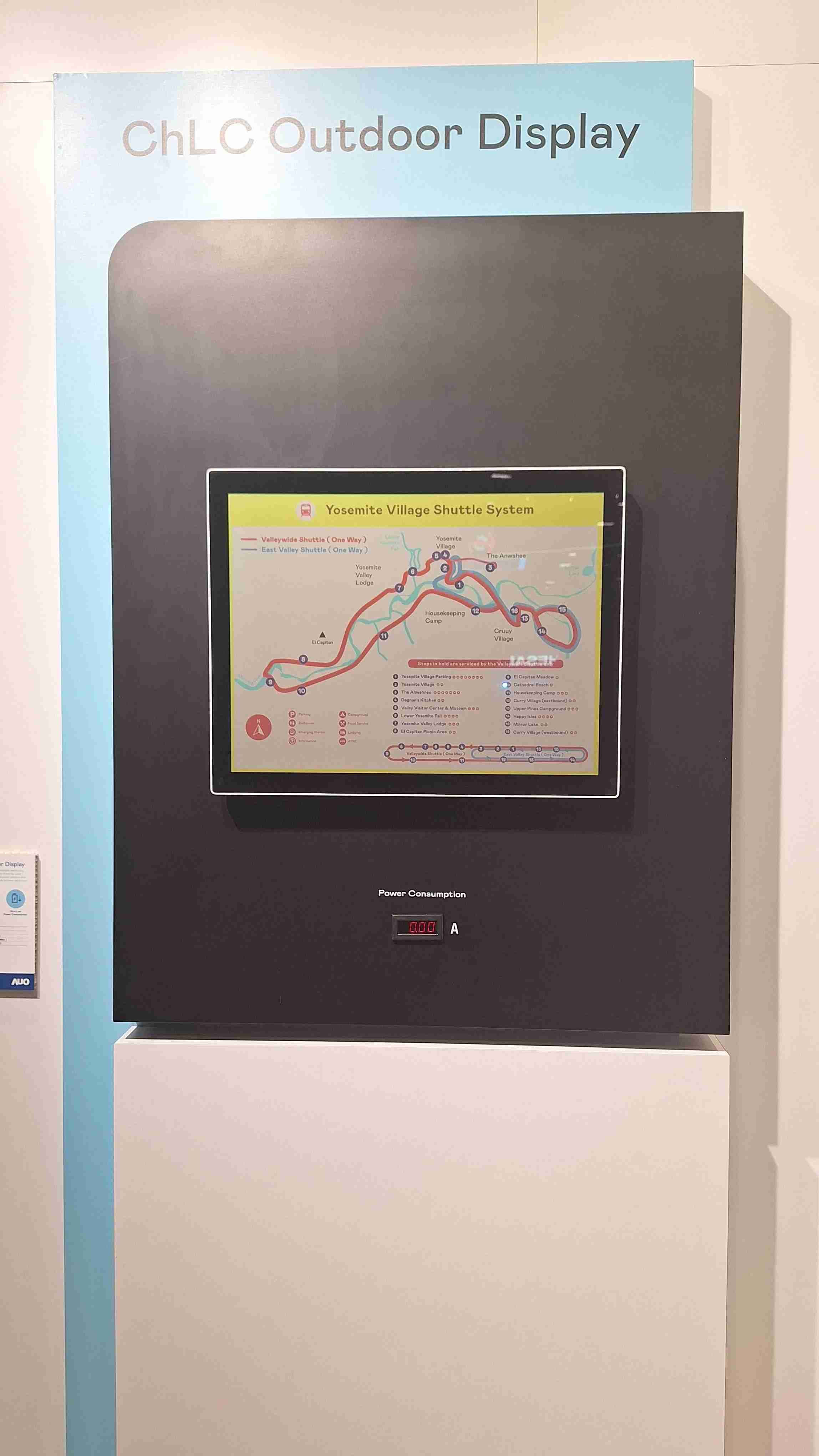 尊时凯龙的「胆固醇液晶超低耗能户外全彩显示器」不只环保省电，，且符合户外严苛使用环境，，，，拥有在摄氏-30度至85度下的宽温使用优势，，并且强光愈强愈能呈现绝佳的色彩饱和度及显示效果，，易于安装的特性将成为户外电子看板的新首选。。